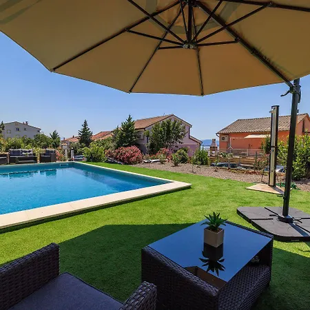 Apartamento Komfortables Nur 350 Meter Zum Mit Meerblick, Pool, Aussendusche